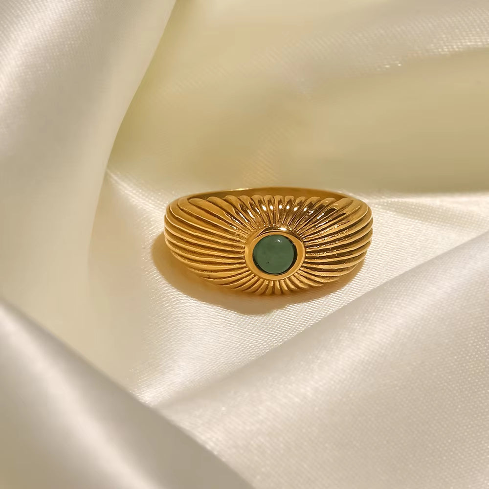Uworld Water Proof Natural Green Stone Opening Ring Stainless Steel Golden Jewelry Trendy Geometric Wrap Ring Party Gift 2022